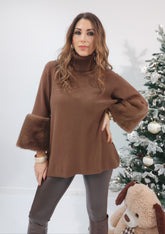 Maglione Cacao con maniche in pellicciotto
