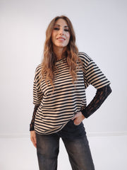 Maglia in viscosa a righe con maniche in pizzo