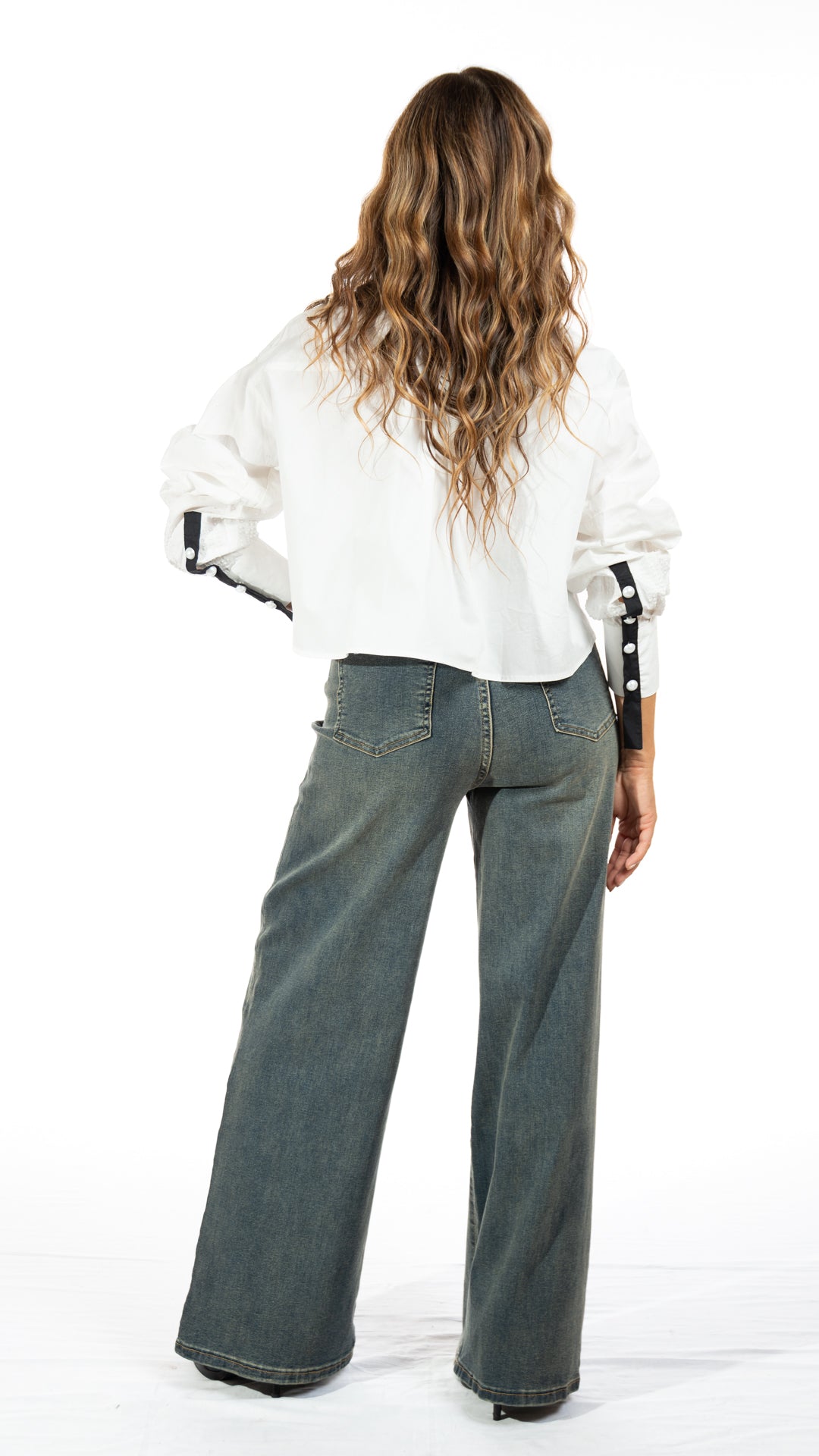 Camicetta crop in cotone colore bianco