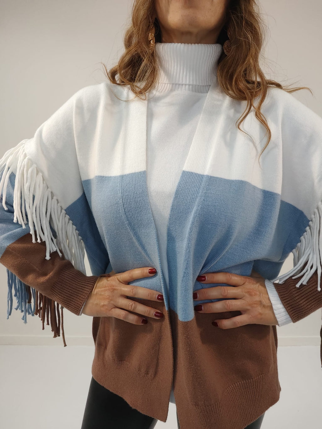 Cardigan con frange