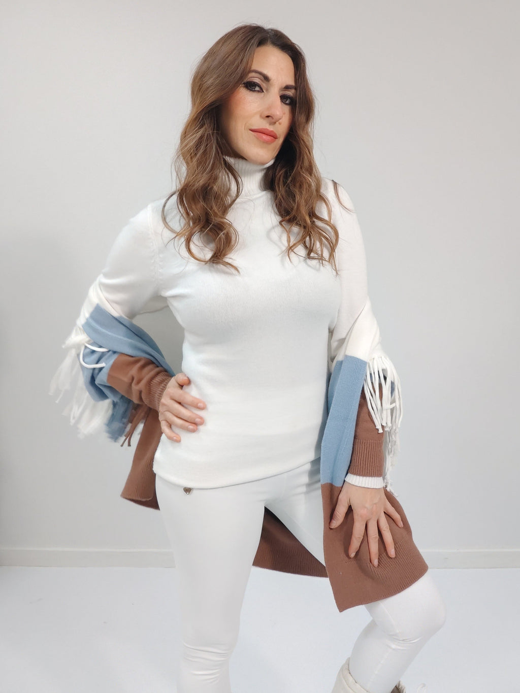 Cardigan frange tre colori