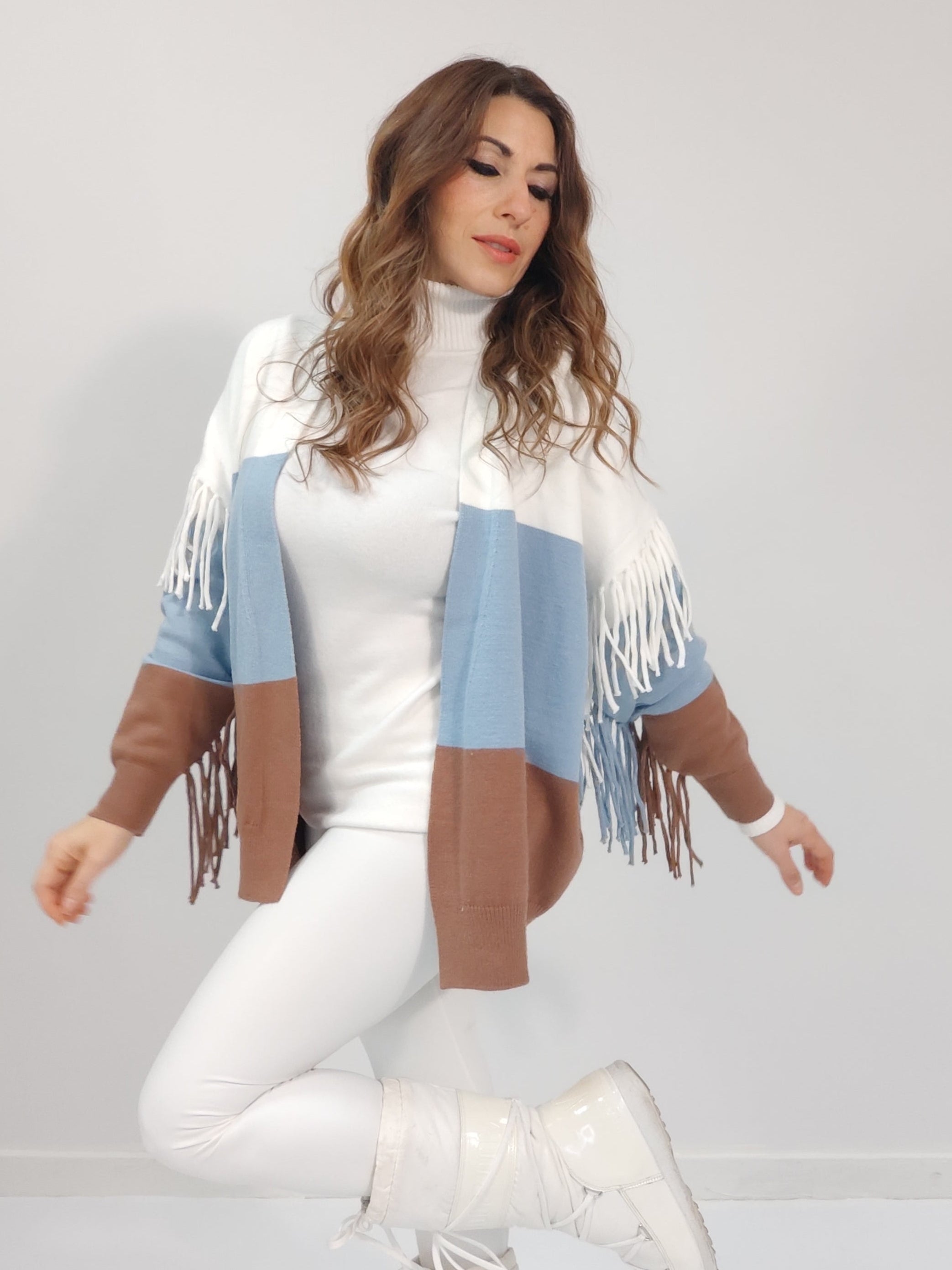 Cardigan frange tre colori
