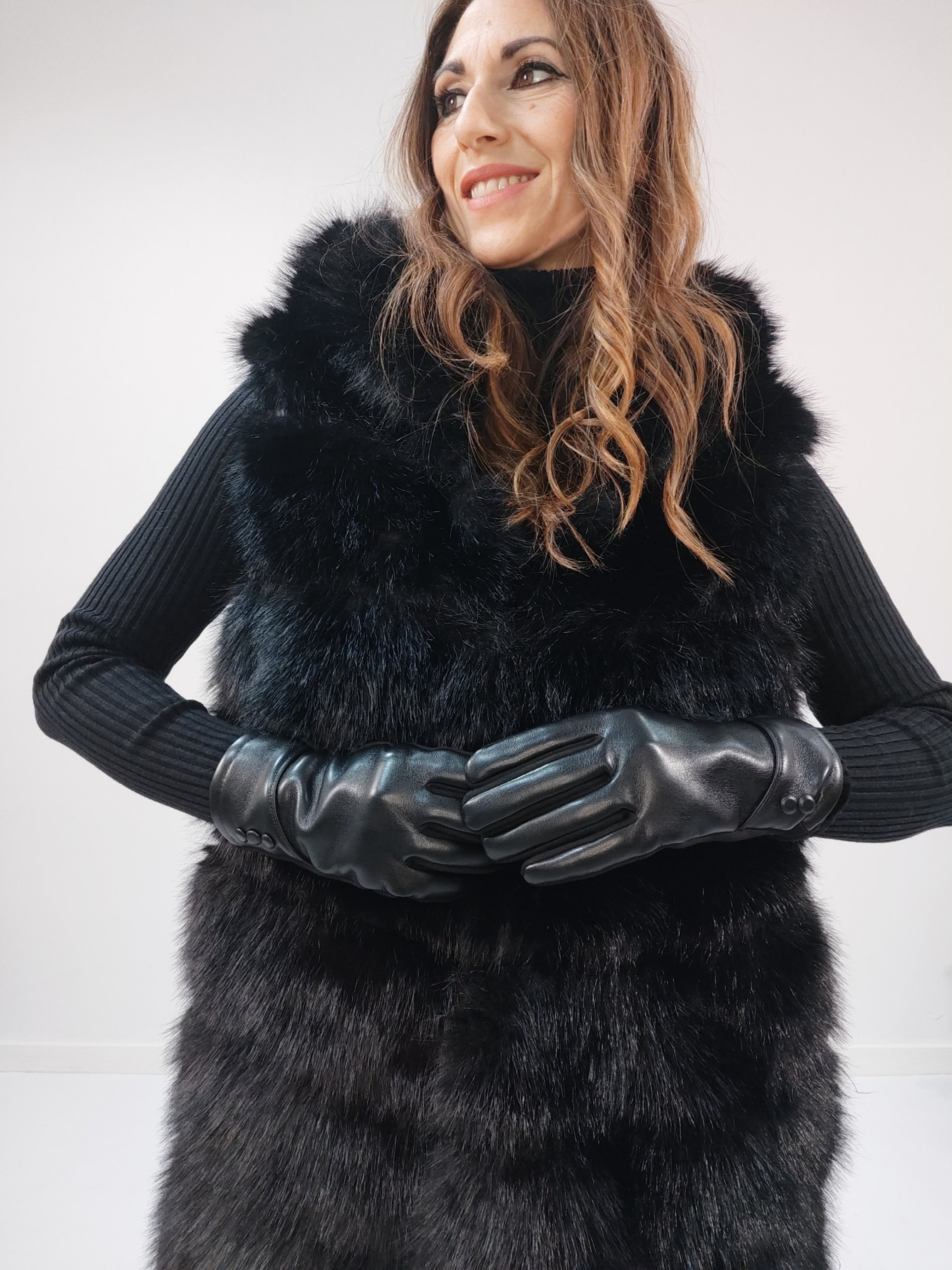 Smanicato in eco-pelliccia Nero