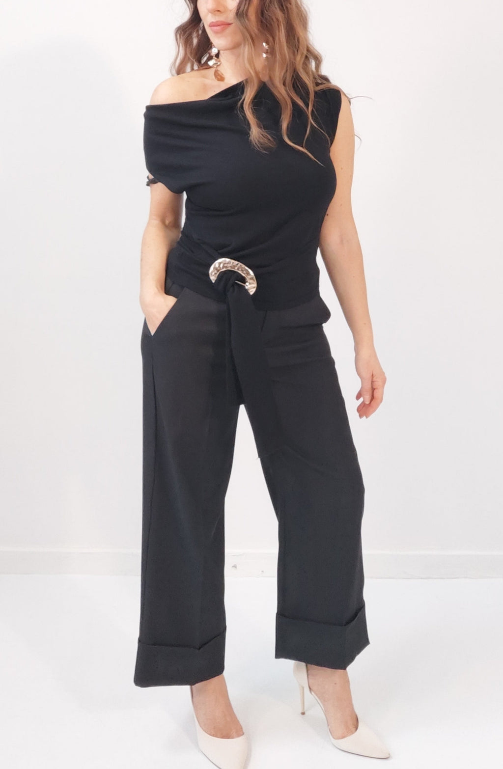 Pantalone "Capri" Nero con risvolto