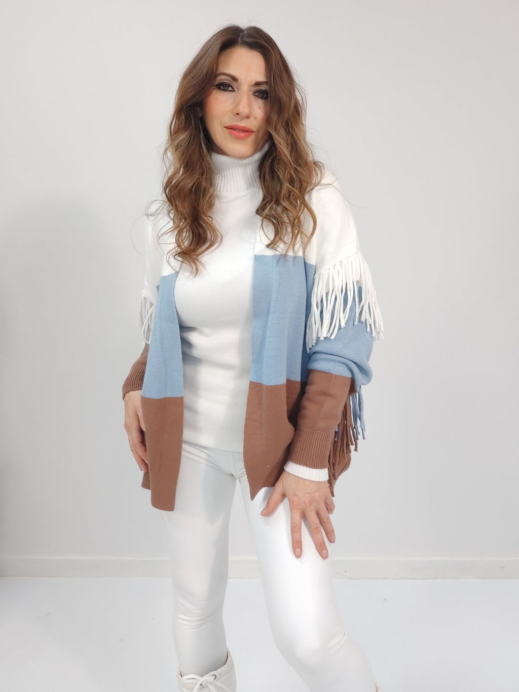 Cardigan frange tre colori