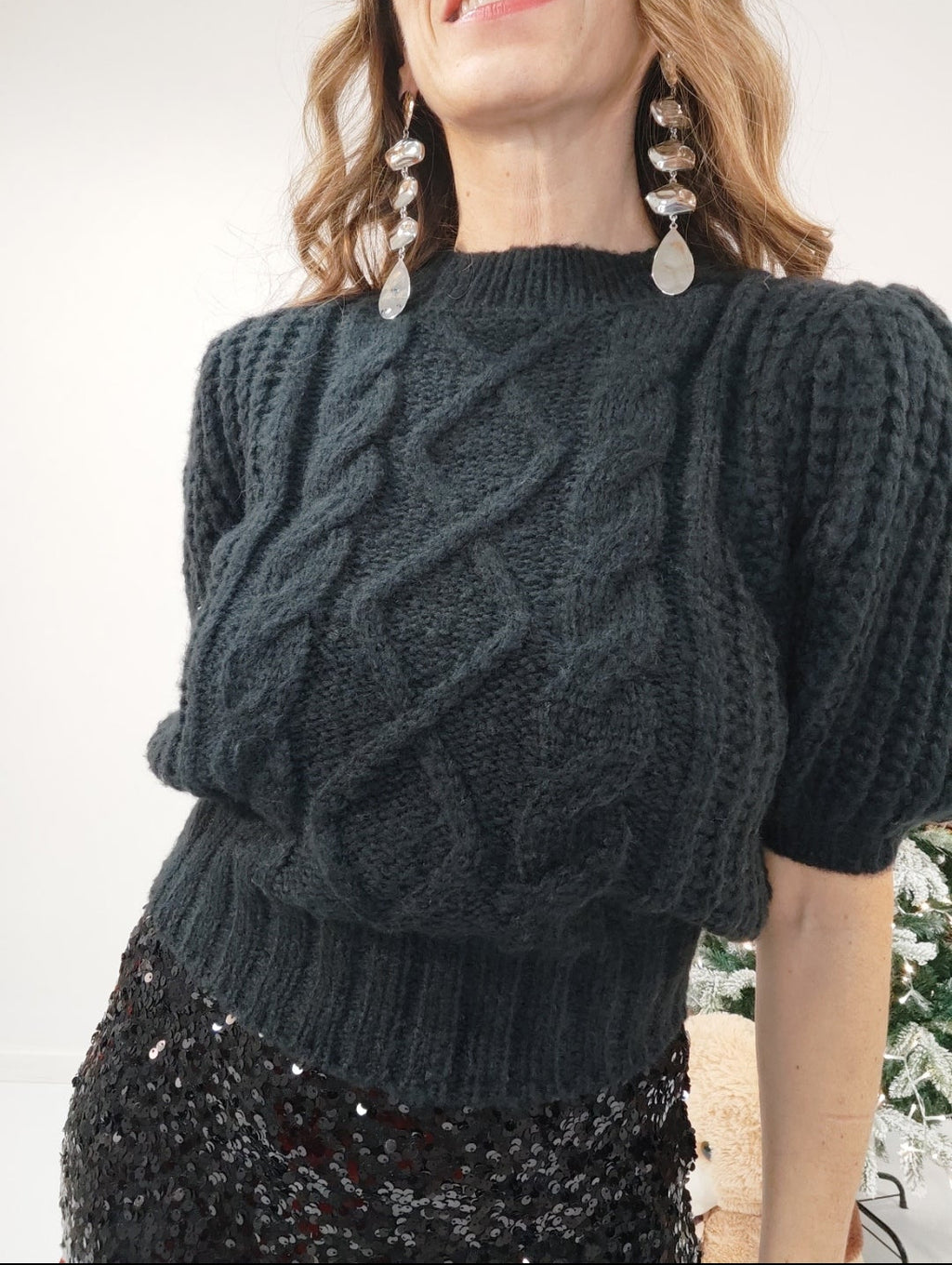 Pull nero maniche a palloncino