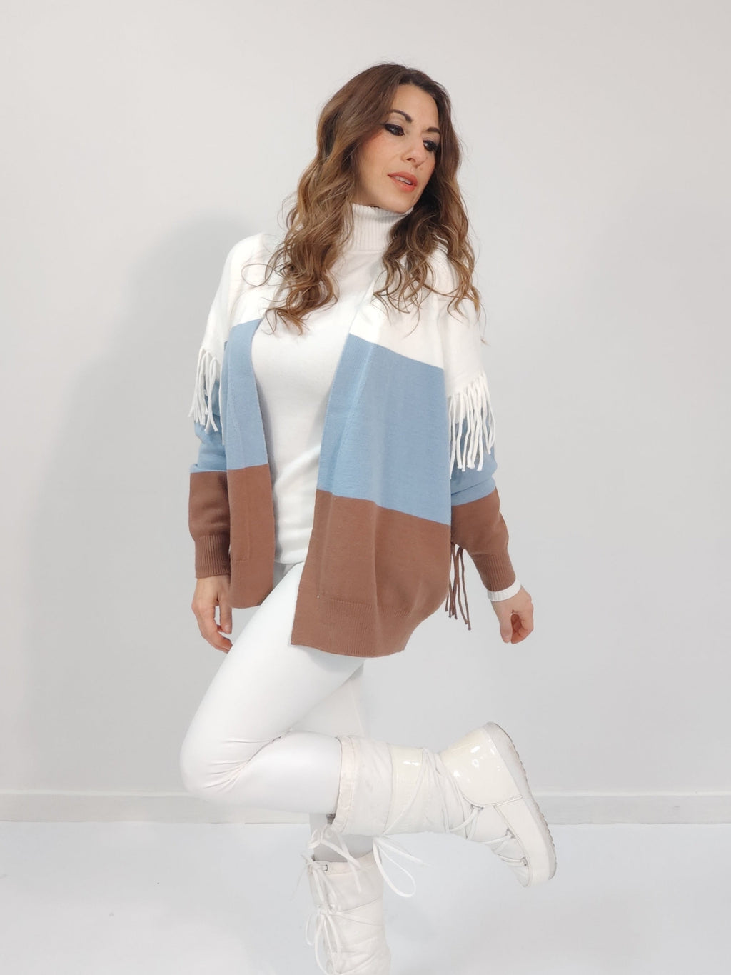 Cardigan frange tre colori