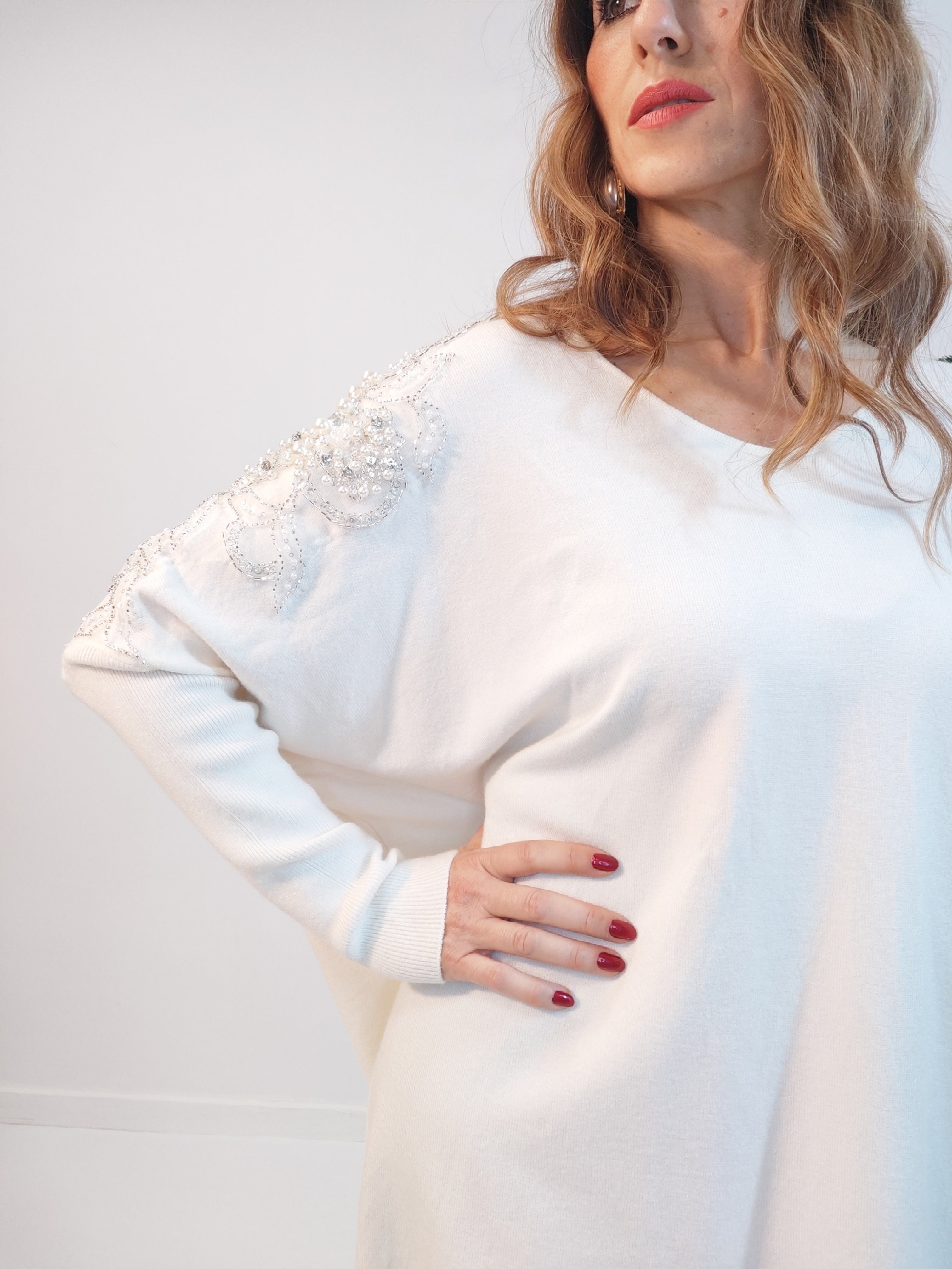 Pull Maxi, bianco panna con perle e strass