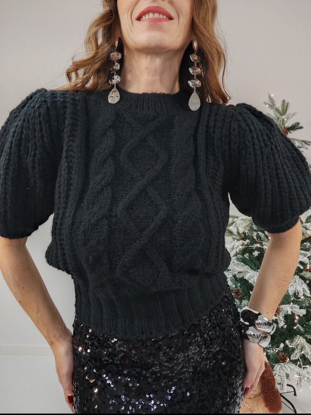 Pull nero maniche a palloncino