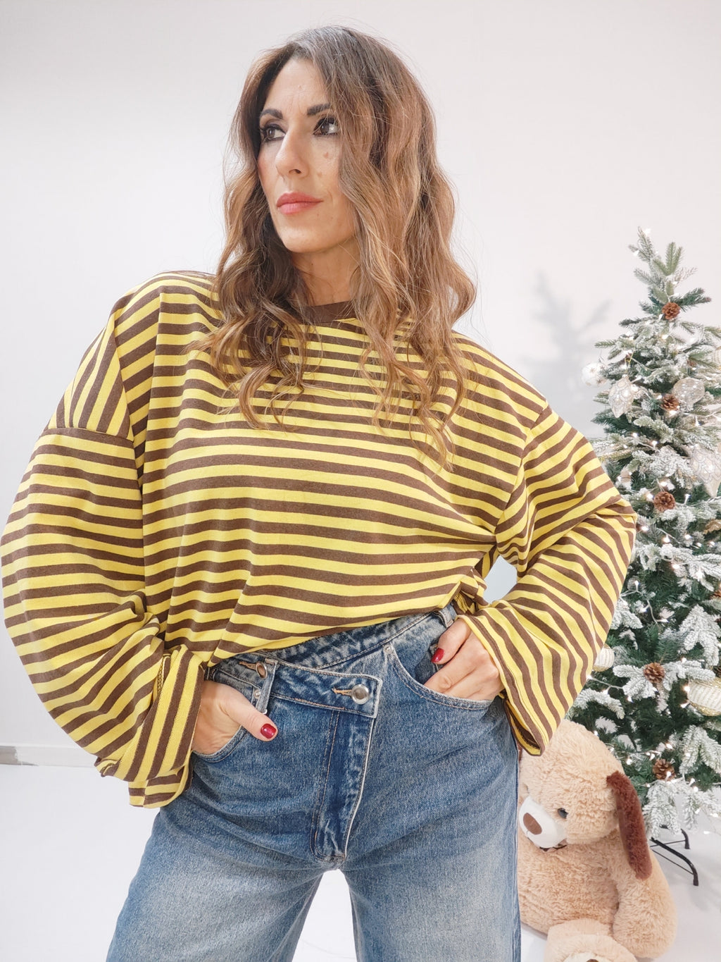 Maglia Viral a righe, fondo giallo con righe caffè